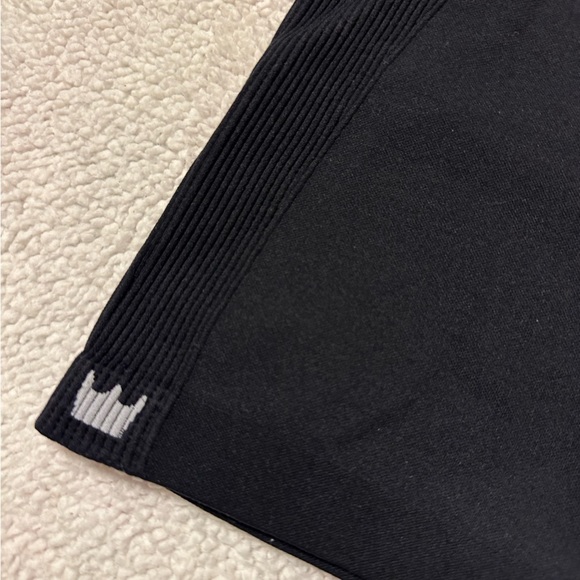 Shefit Seamless Scrunch Bootie High-Rise Bike Workout Shorts Black - Picture 8 of 16